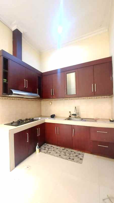 disewakan rumah gading griya residence