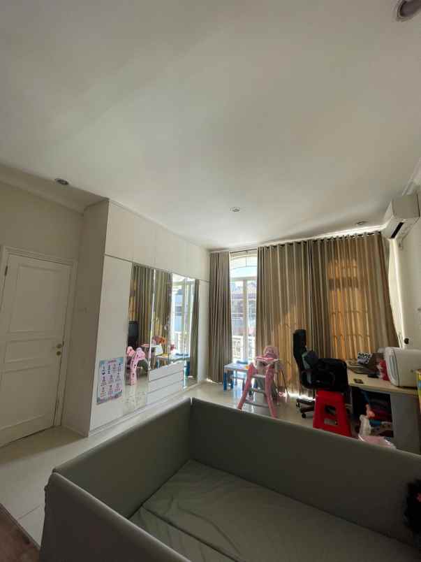 disewakan rumah golf island pik jakarta utara