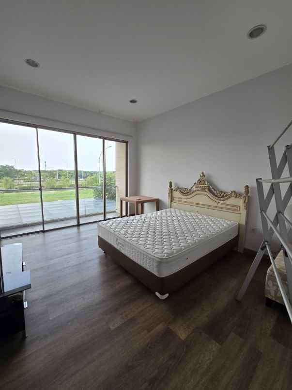 disewakan rumah golf island pik jakarta utara