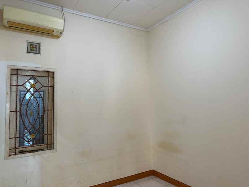 disewakan rumah harapan indah cluster