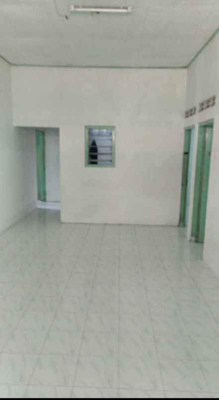 disewakan rumah jl laksda adisucipto km 7