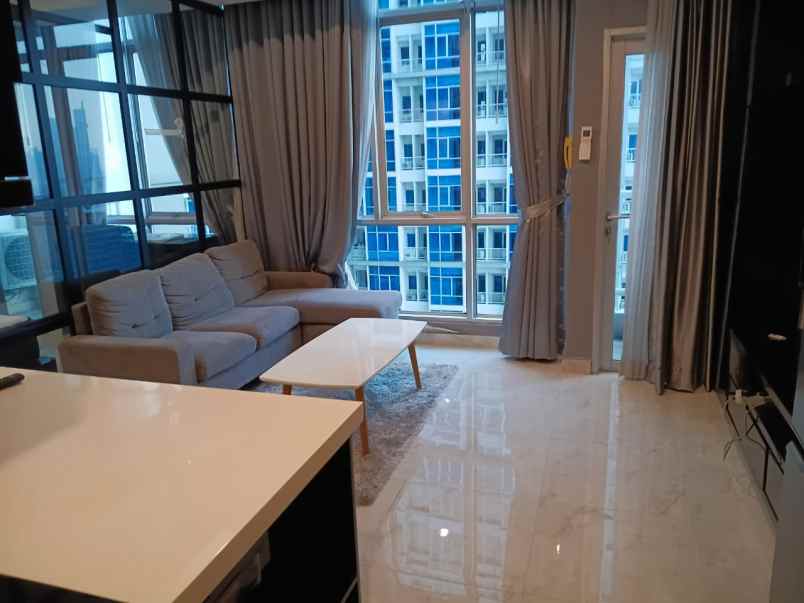 disewakan rumah jl salemba raya