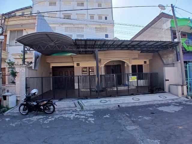 disewakan rumah kenjeran permai