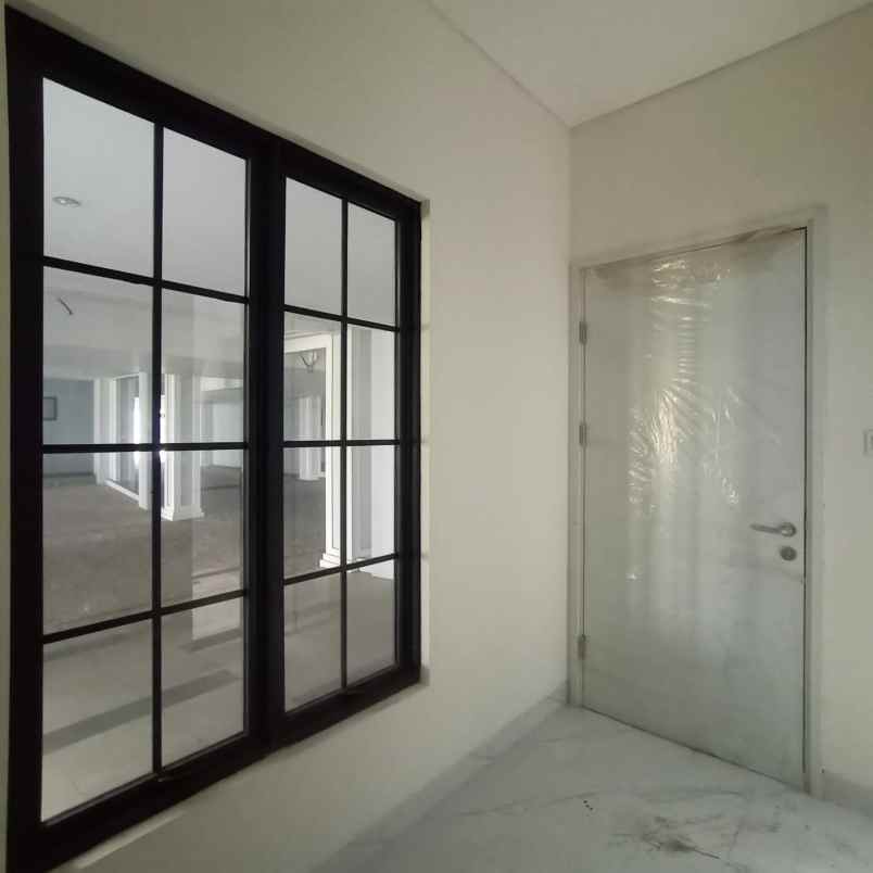 disewakan rumah lavon swan city cluster