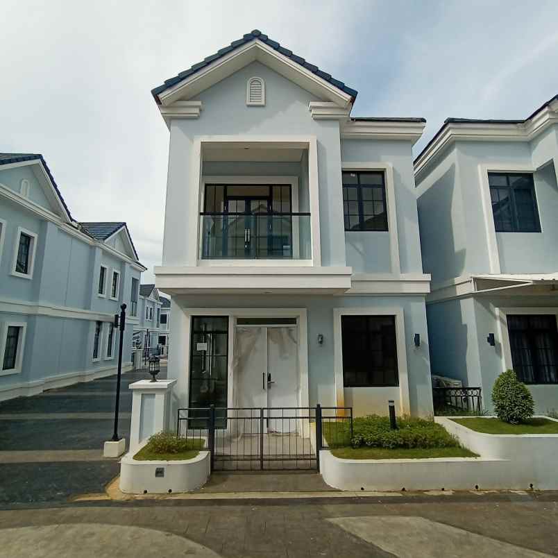 disewakan rumah lavon swan city cluster
