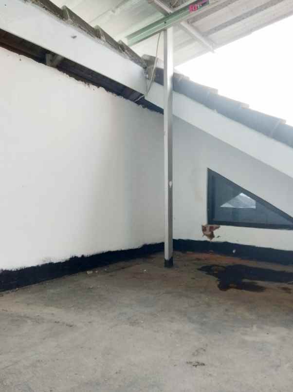 disewakan rumah nirwana sariwangi ters