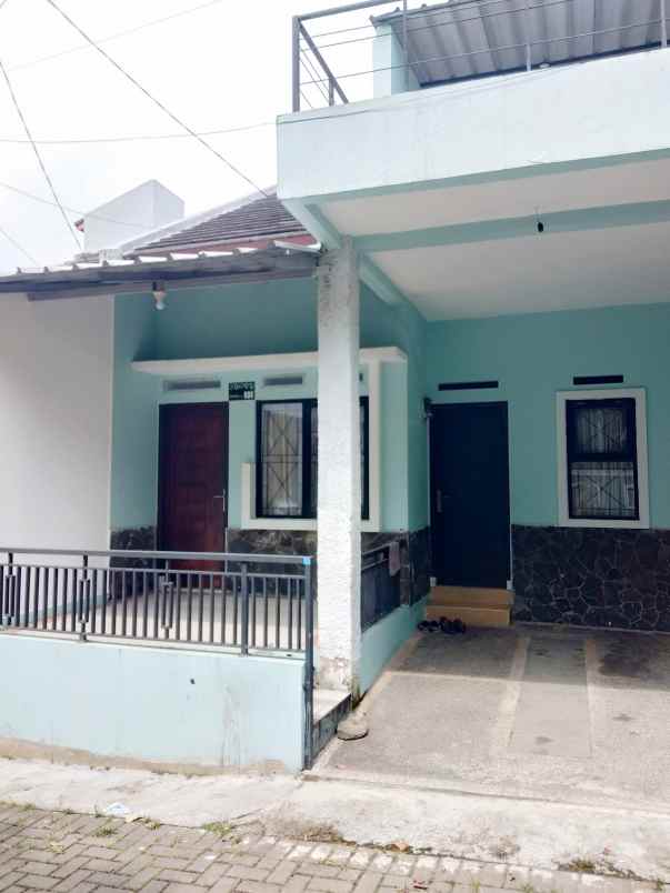 disewakan rumah nirwana sariwangi ters