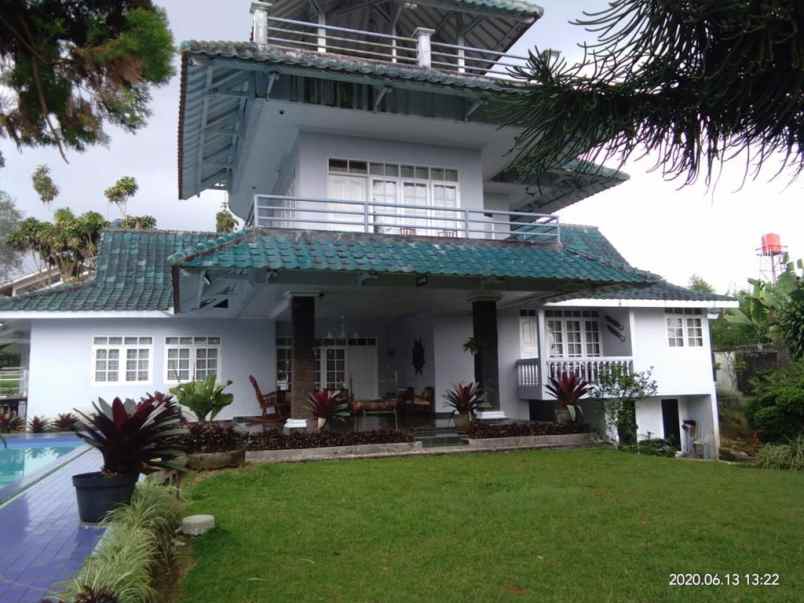 disewakan villa jl sukamaju 1 kp sampay
