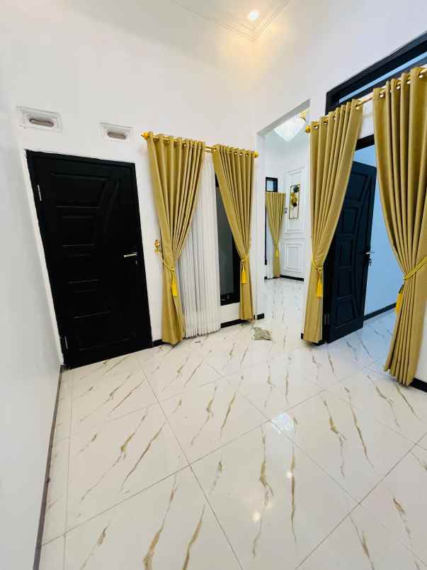 hunian clasic modern american clasic