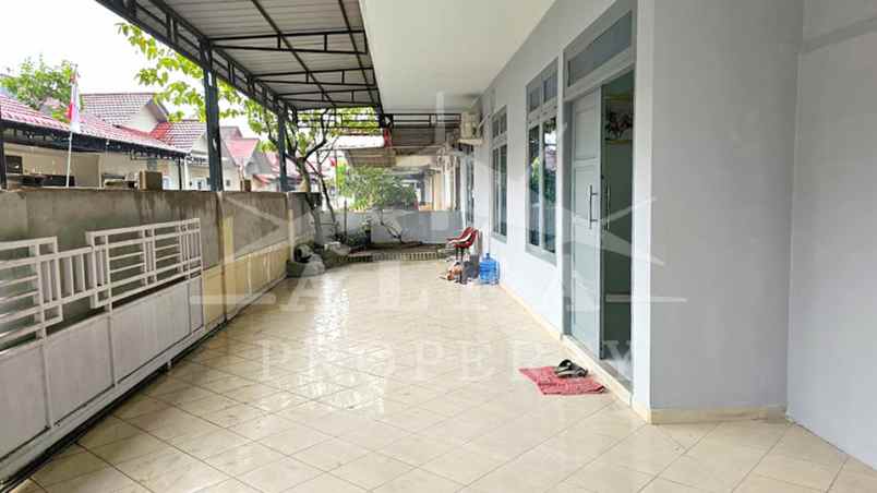 jarang ada rumah luas 2 unit gandeng kondisi siap huni