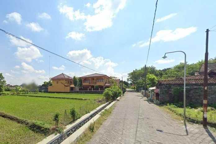 jl damai dekat ugm 170 m2 shm hook