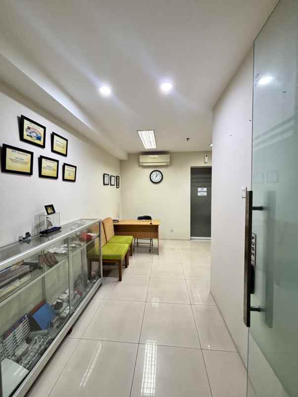 jual office di grand soho slipi