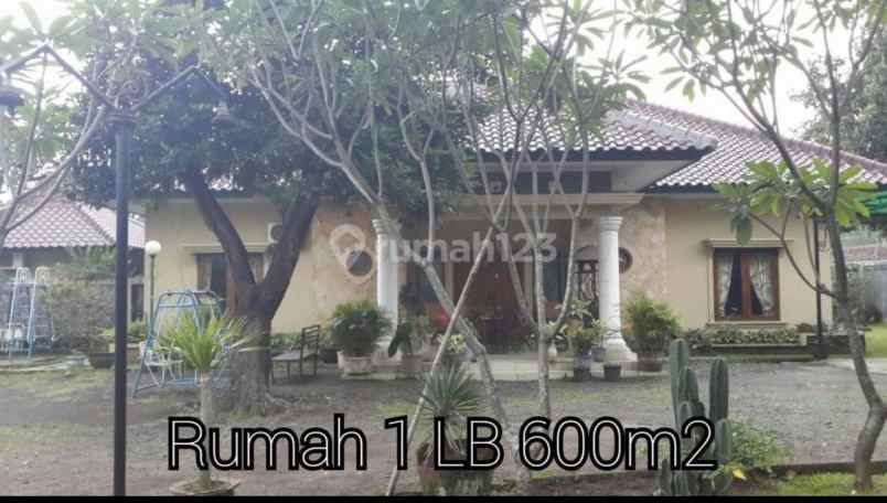 jual rumah 3 unit di daerah cibubur kota jakarta timur