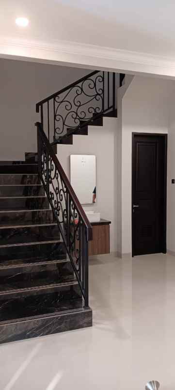 jual rumah baru mewah joglo jak bar