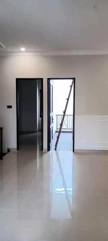 jual rumah baru mewah joglo jak bar