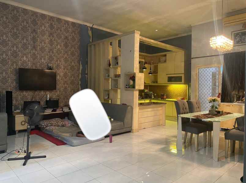 jual rumah kawasan darmo jalan satelit timur surabaya