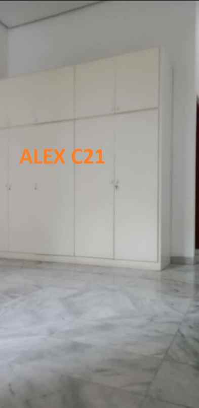 jual rumah megah classic di cilandak b u