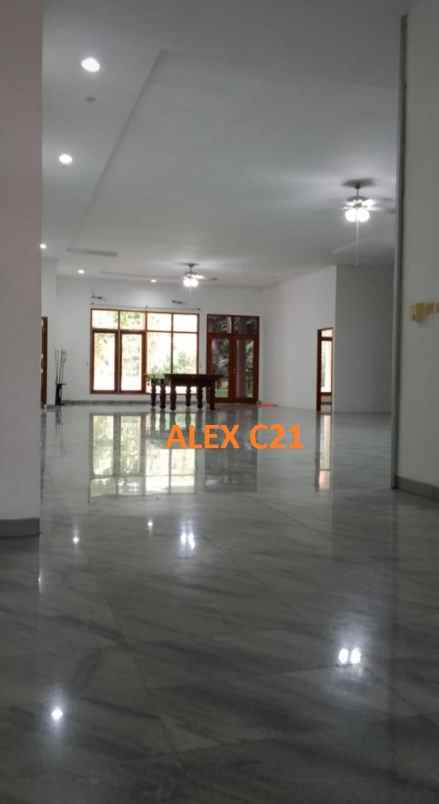 jual rumah megah classic di cilandak b u