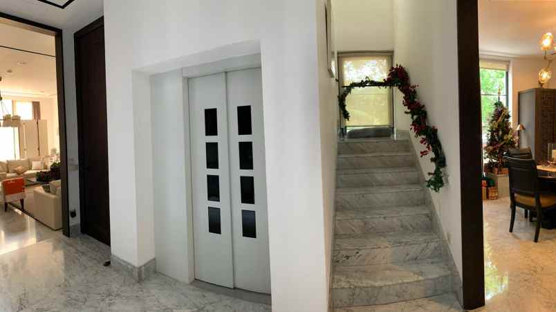 jual rumah mewah design american klasik kemang