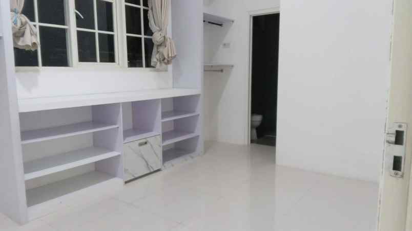 jual rumah royal residence monticello surabaya