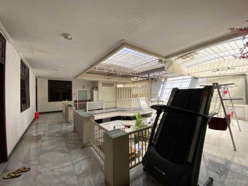 langka jarang ada rumah raya darmo strategis