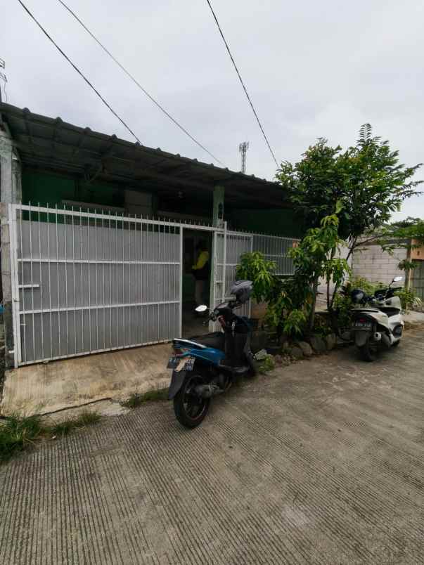 over kredit full renovasi di pesona kahuripan 4