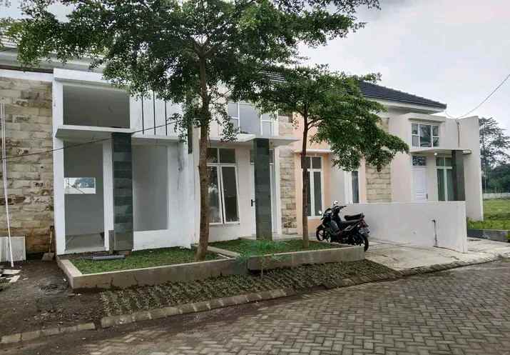 promo rumah dekat kampus dan pondok modern