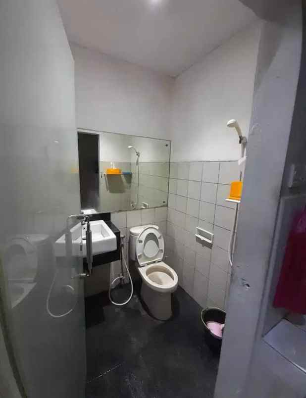 rukan botanical 2 lantai joglo jakarta barat