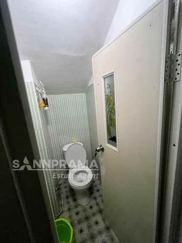 ruko 3 lantai hook di boulevard grand depok city rn