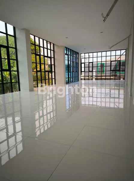 ruko 4 lantai bangunan baru jalan dinoyo