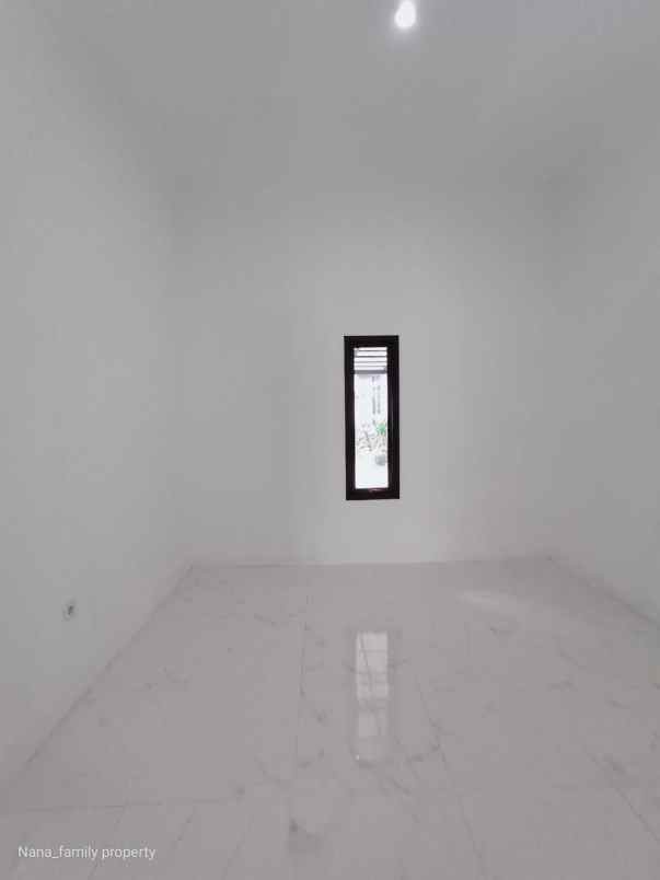 rumah 1 lantai siap huni strategis dekat tol bintaro