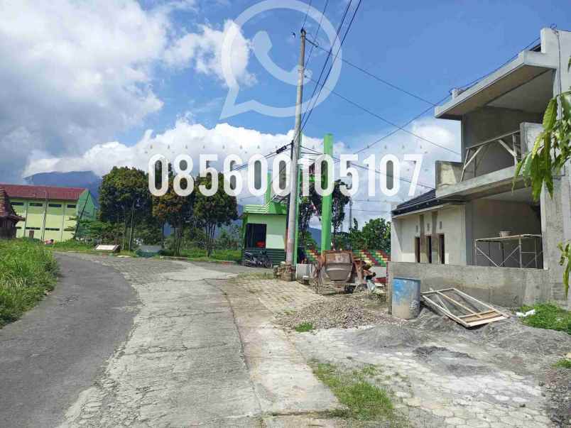 rumah 2 lantai istimewa nyaman view cantik ungaran