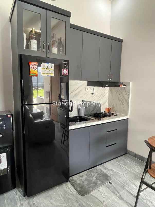 rumah 2 lantai modern di bintaro tangsel