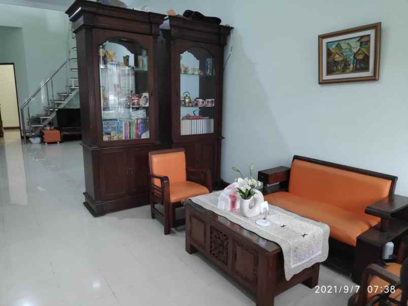 rumah 2 lt kawasan elit gema pesona estate depok
