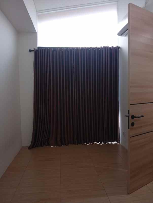 rumah 2lantai modern minimalis