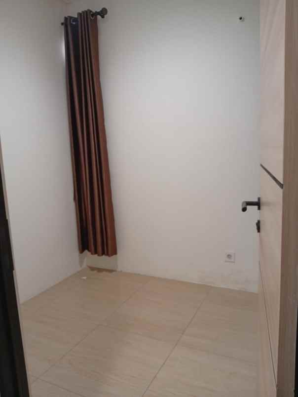 rumah 2lantai modern minimalis