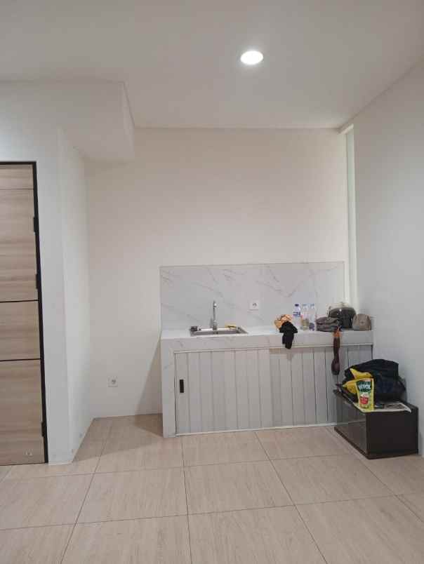 rumah 2lantai modern minimalis