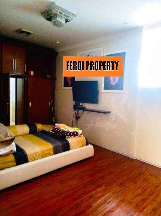 rumah 3 lantai dekat pintu tol pasteur bandung