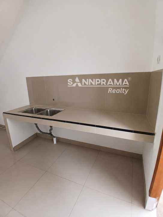 rumah baru 2 lantai dalam cluster di pengasinan depok