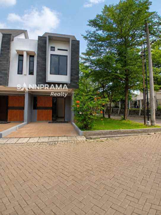 rumah baru 2 lantai dalam cluster di pengasinan depok