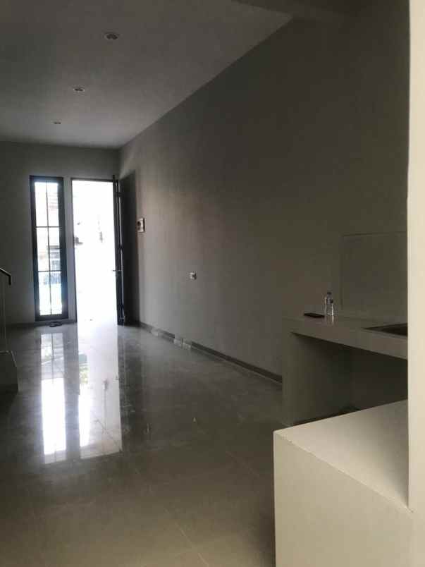 rumah baru gress mojoklangru unit a ukuran 6x16