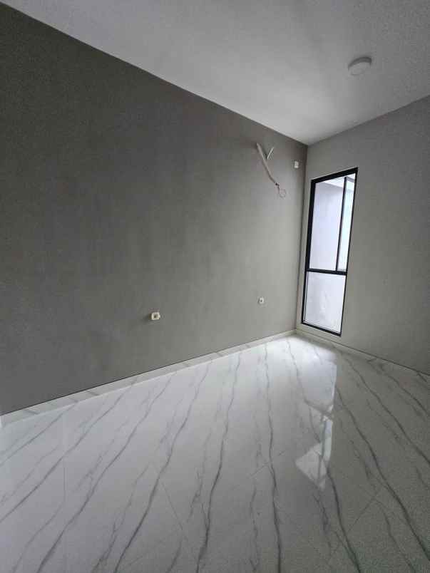 rumah baru minimalis pantai mentari surabaya timur