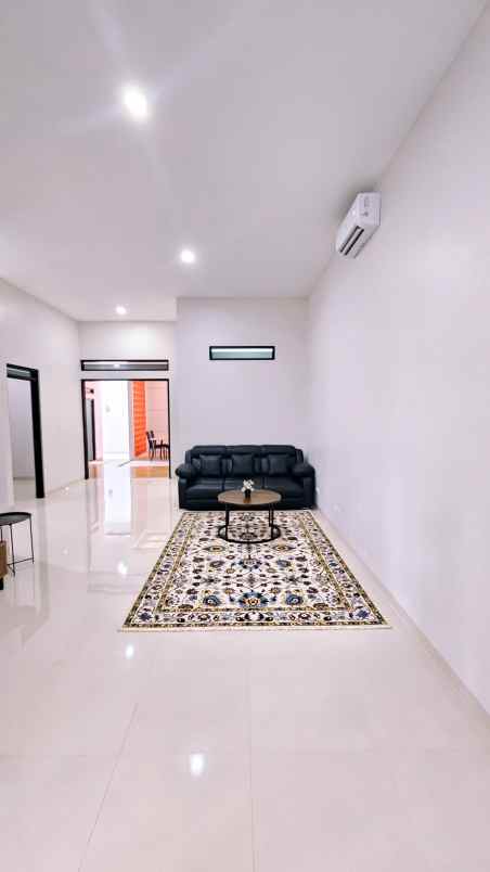 rumah baru renov dekat kampus telkom buah batu bandung