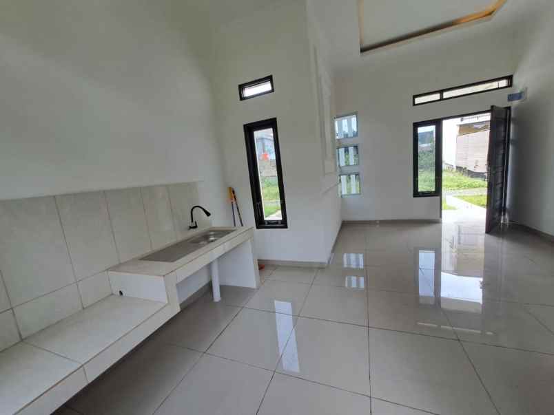 rumah baru tipe 40 103 dekat uin garuda sakti km 2