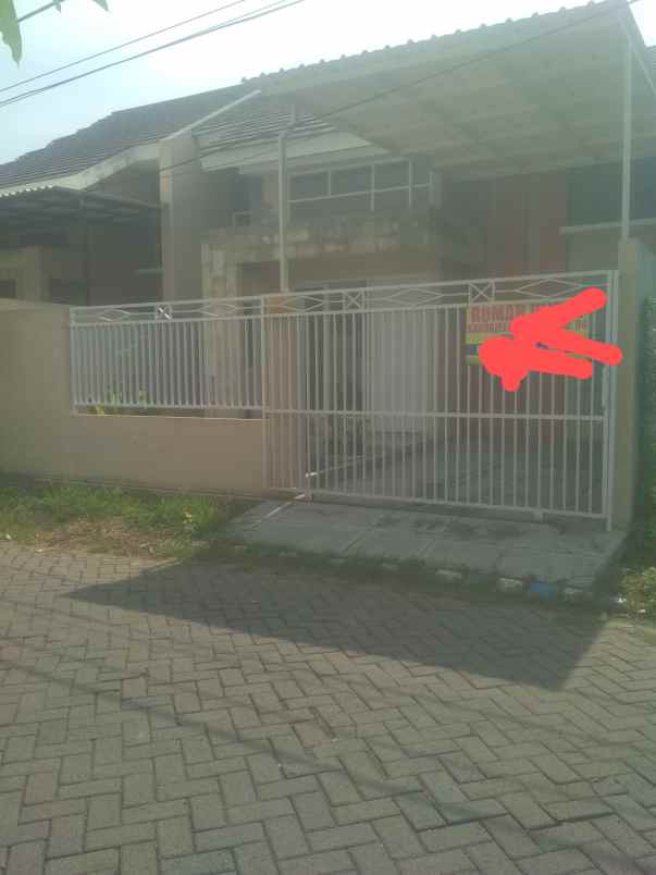 rumah baru yang minimalis