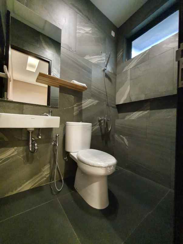 rumah bojong nangka kelapa dua