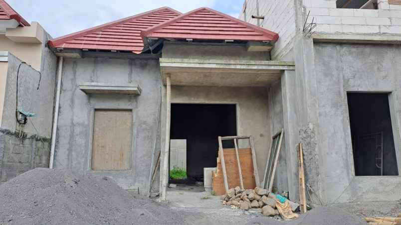 rumah cantik 6 menit ke polres sleman