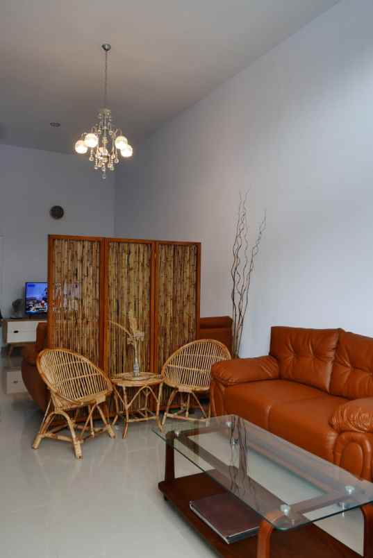 rumah cantik 6 menit ke polres sleman