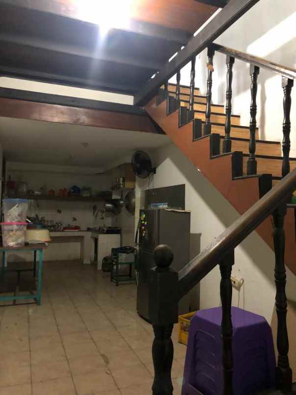 rumah cengkir raya kelapa gading