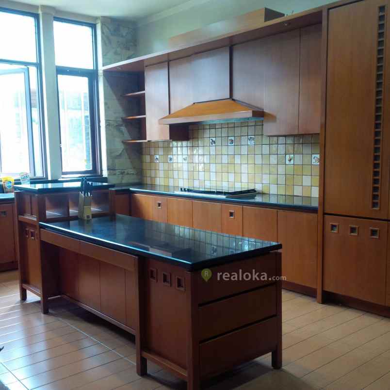 rumah cipaganti cihampelas